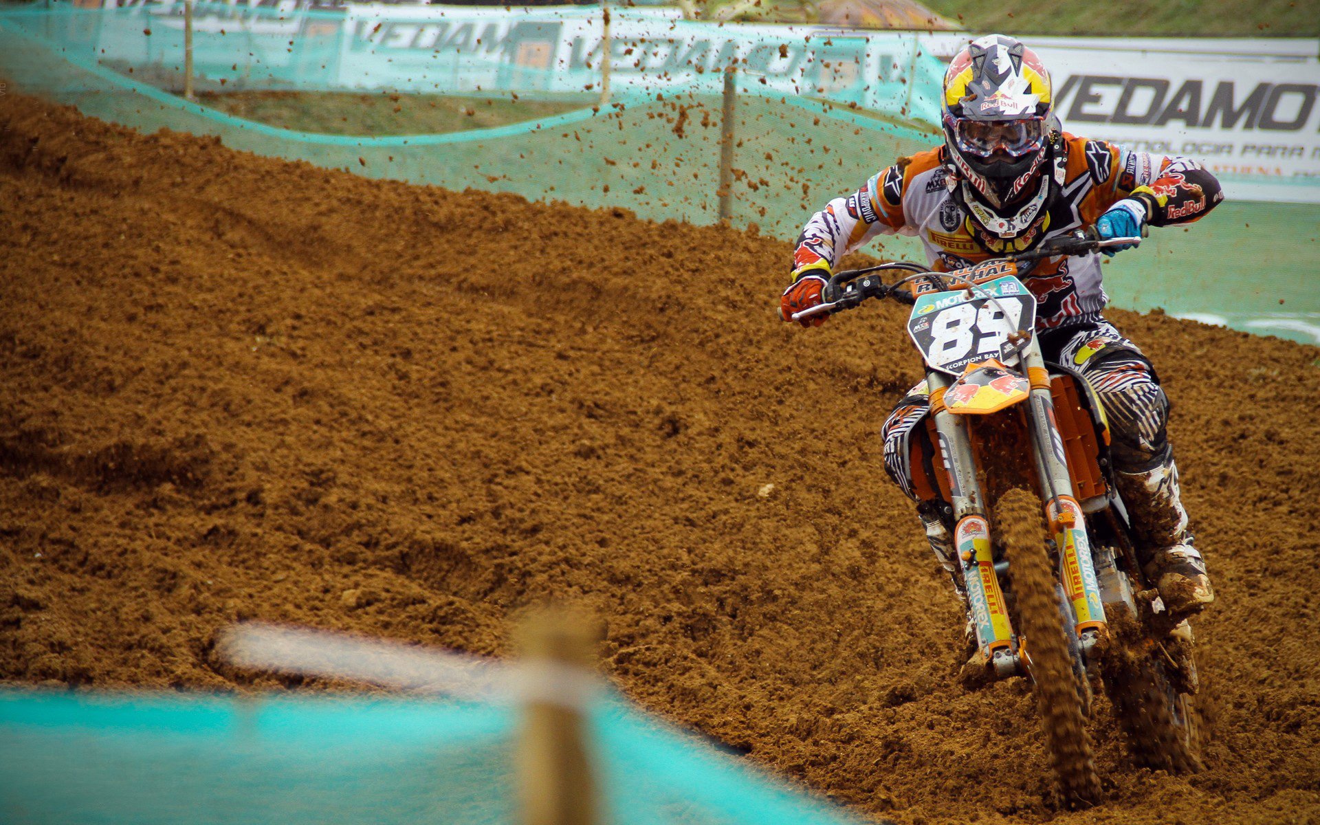 班凯罗关键战不手软，老鹰力克深圳队展翅高飞