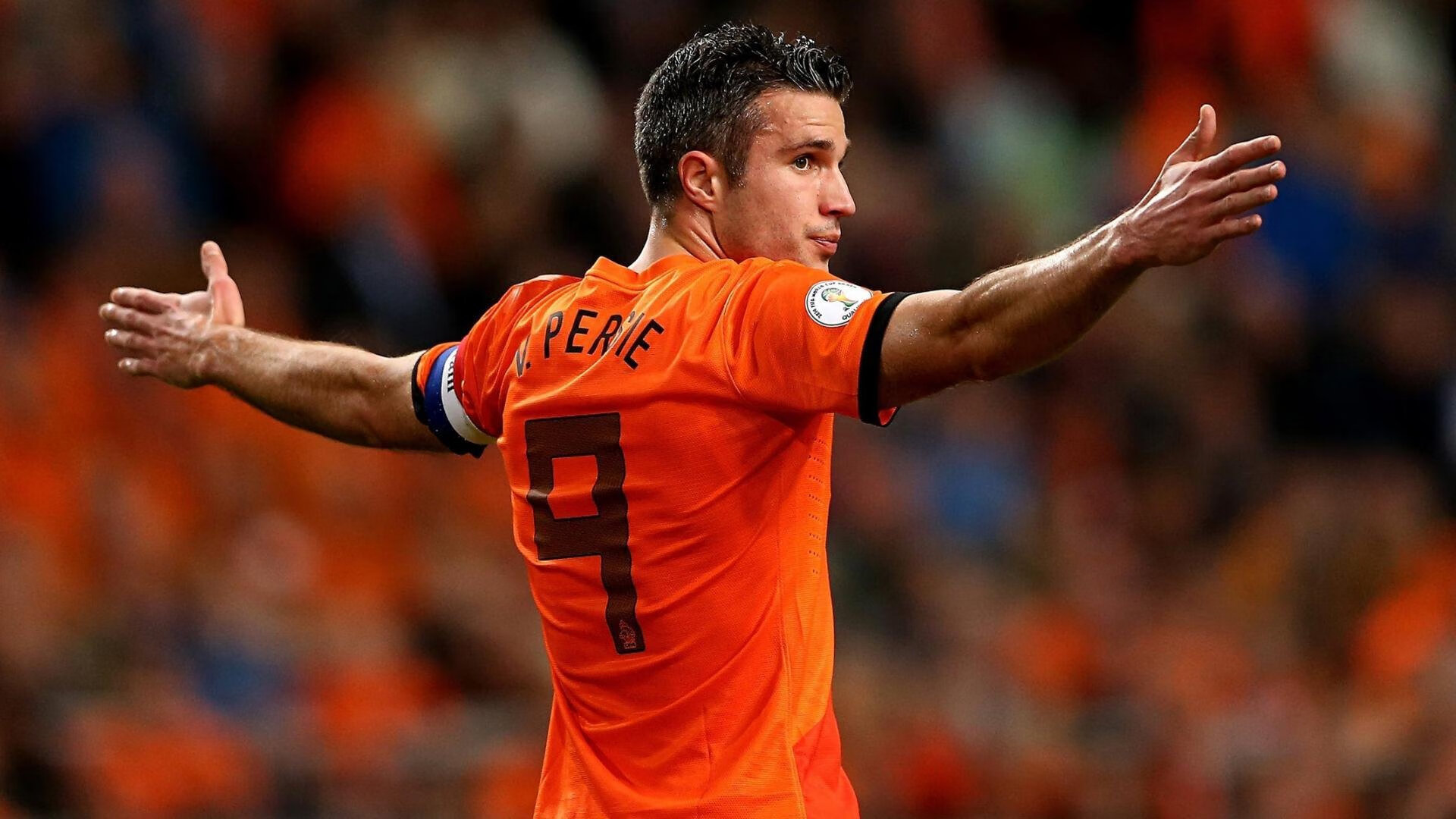 突破封锁的绿茵密码,阿坎吉如何成为喀麦隆足球的关键先生