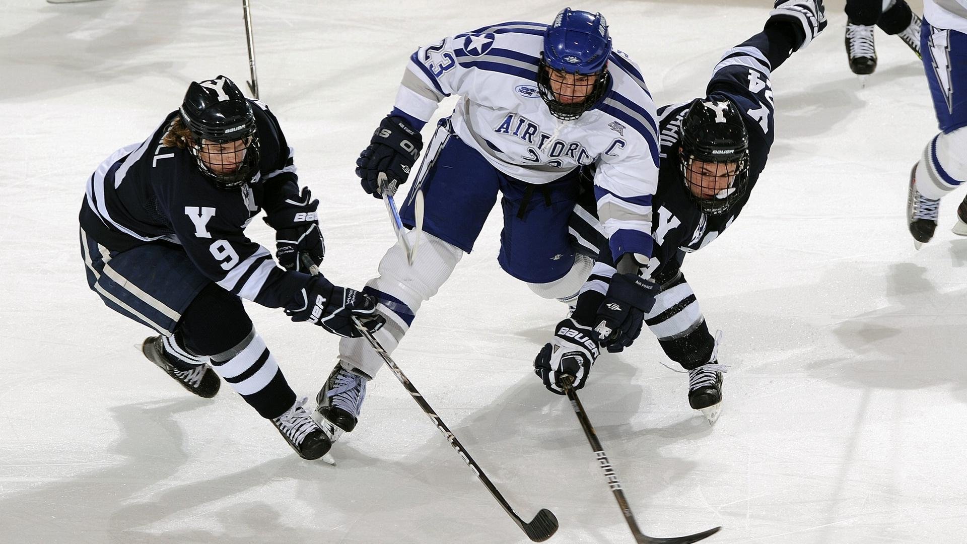 双星闪耀欧陆,英格兰强势驯服郁金香,劳塔罗在意甲巅峰战封神